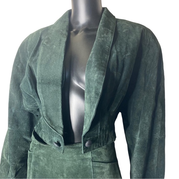 Wilson leather mini skirt suit (B44) - Picture 3 of 10